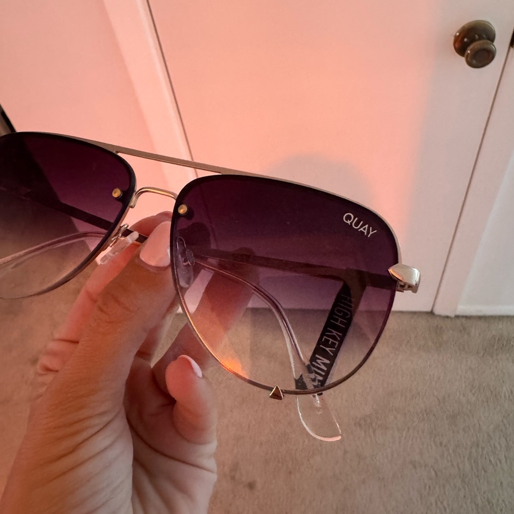 Quay Australia Gold Frame with Purple Lenses Sunglasses - Picture 2 of 3
